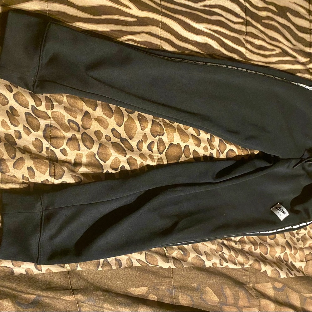 Nike Air Jordan black with white writing ,Size large Boys sweatsuit